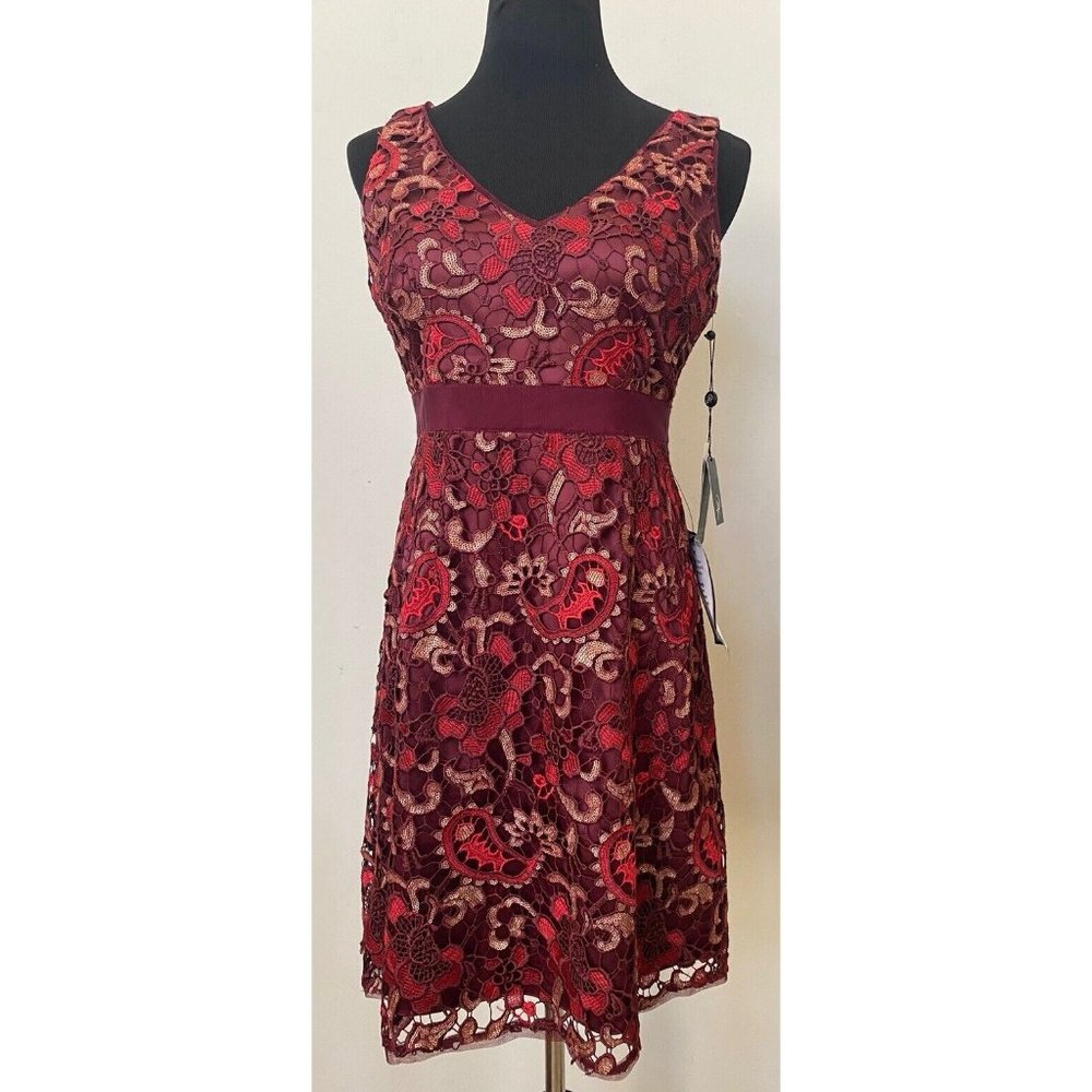 NWT Adrianna Papell Black Cherry Gold Cord Floral Lace Dress Size 6P, $199